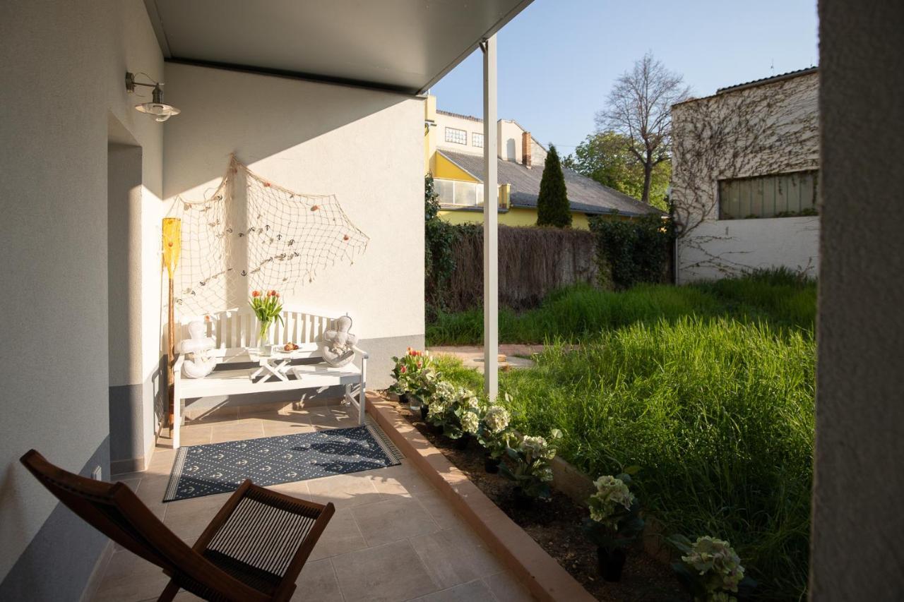 Captain'S Suite Neusiedl am See Exterior photo